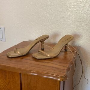 FRAME Denim LE OZZIE Gold Tie Up Kitten Heel Sandal - Size 7.5